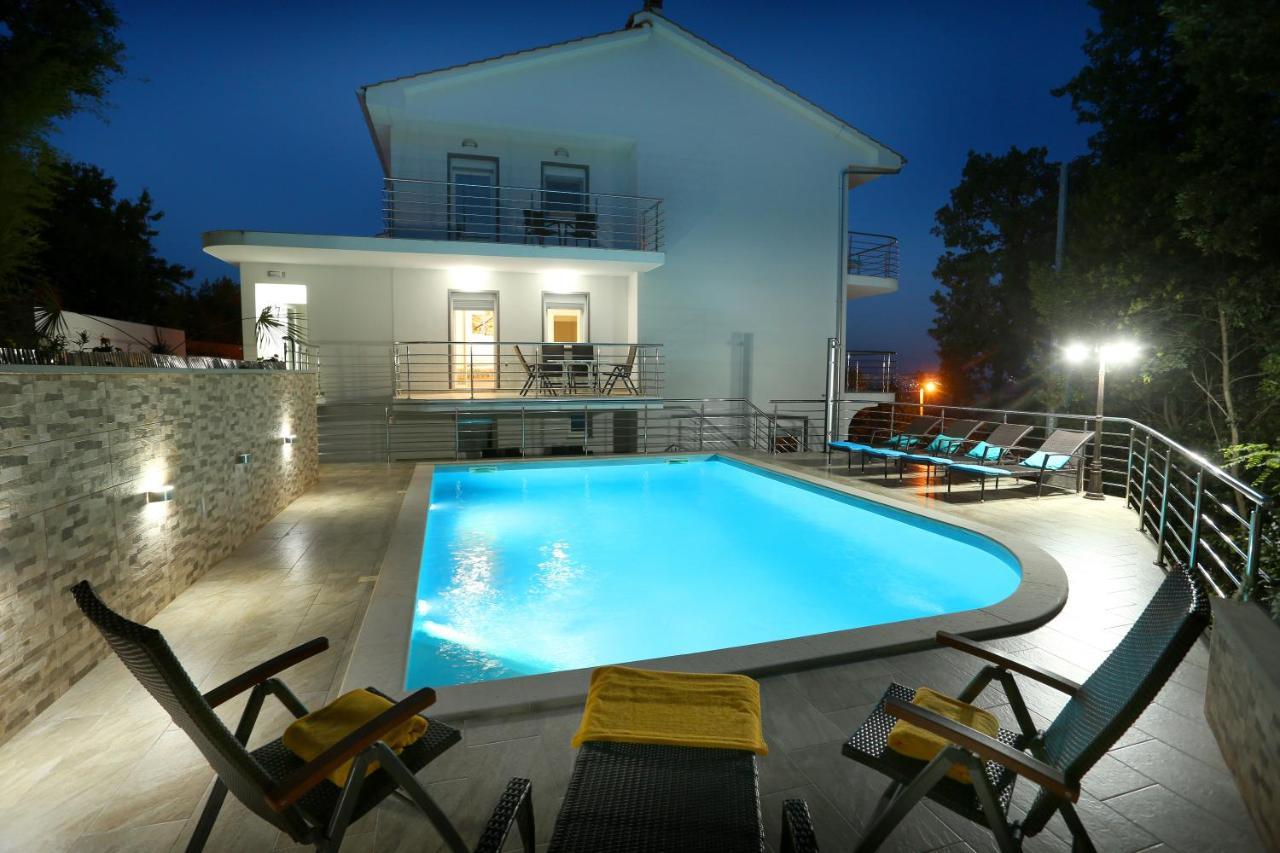 Villa Dragi With Pool, Sauna, & Whirlpool Опатия Екстериор снимка