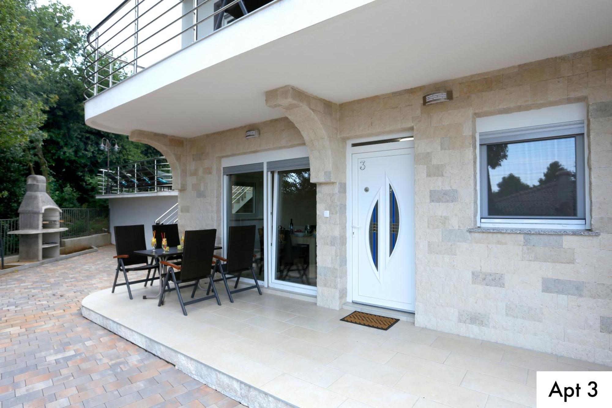 Villa Dragi With Pool, Sauna, & Whirlpool Опатия Стая снимка